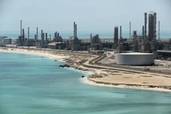 أهم الطرق لكيفية تداول النفط في السعودية