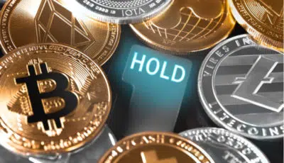عملة رقمية رخيصة تتفوق على الكبار